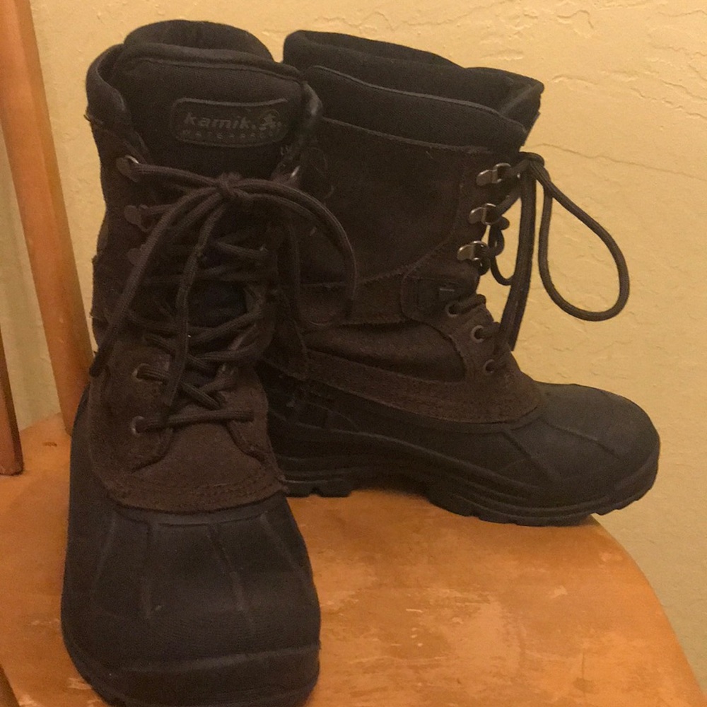 Kamik waterproof snow boots